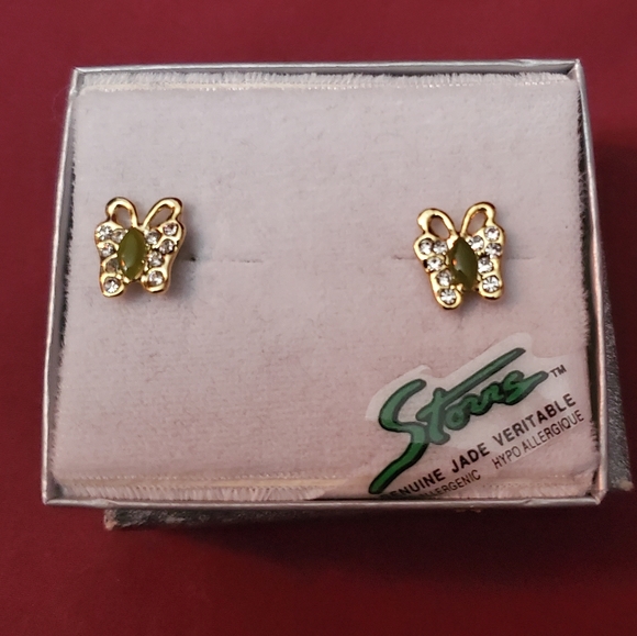 Butterfly Jade Earring - Picture 2 of 2